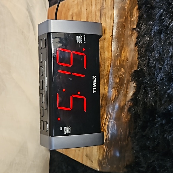 Timex Alarm Clock Radio - Picture 6 of 6